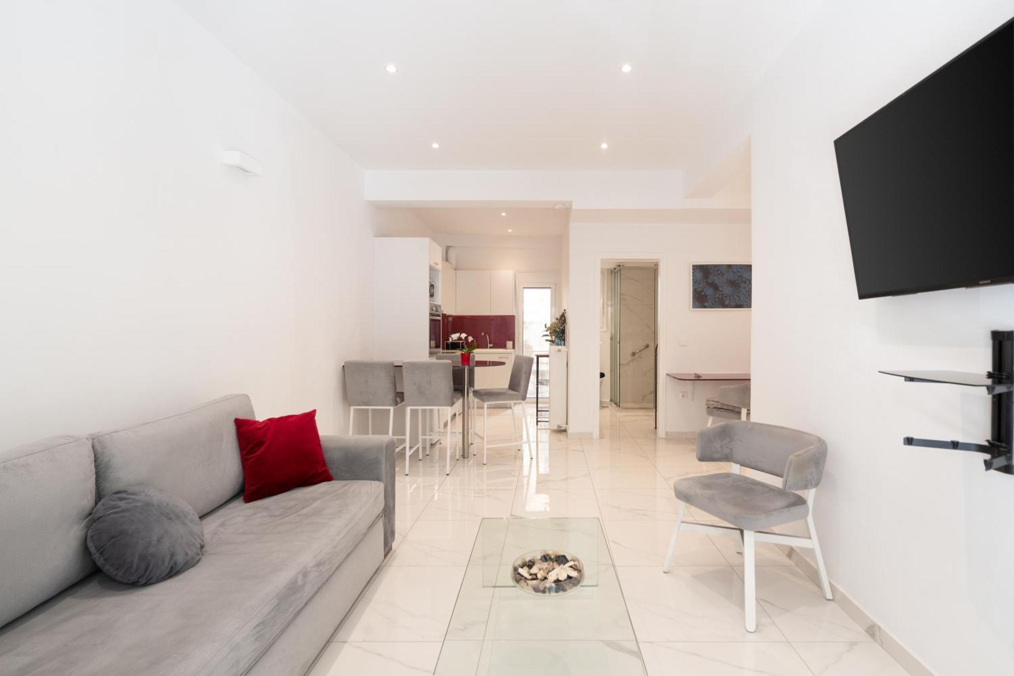 Sophisticated Modern In Center Appartement Athene